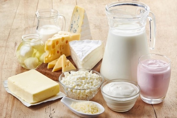 Giải pháp kiểm tra vi sinh cho ngành công nghiệp sản xuất sữa | Dairy Industry